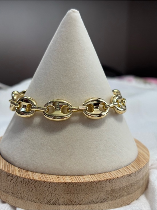 Jewelry - Gold Link Chain Bracelet - Women Jewelry